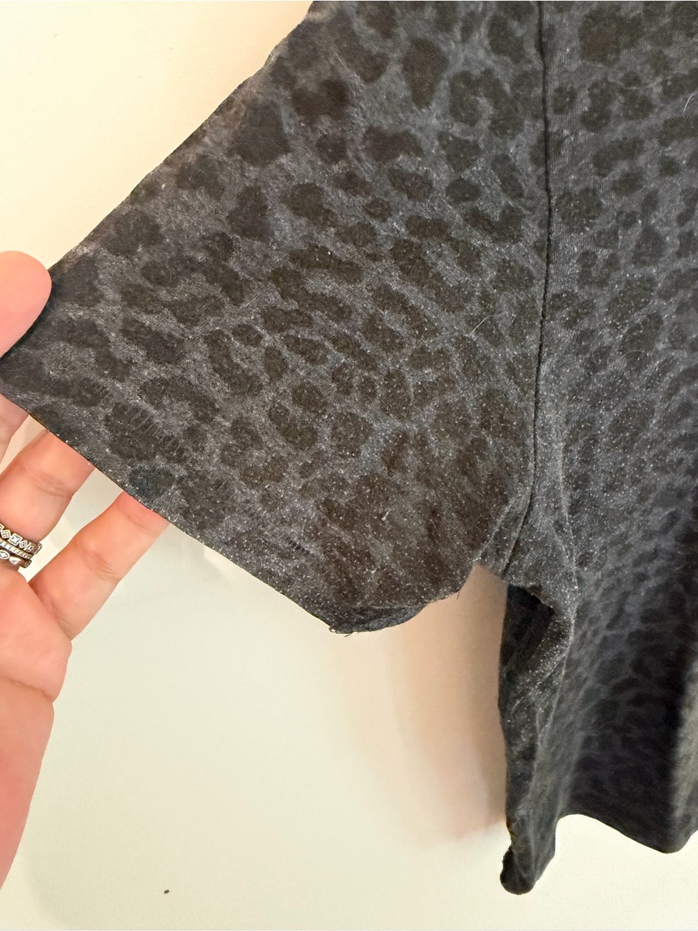 Burn Boot Camp STRONGER Black Leopard Crop Top - Picture 4 of 4